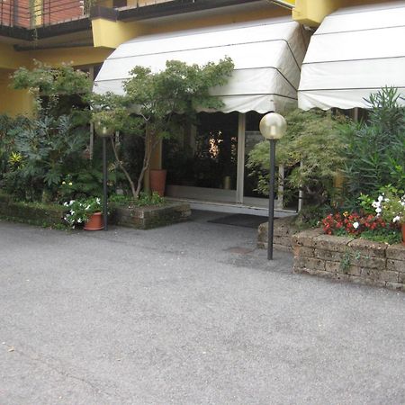 Hotel Marchina ブレシア エクステリア 写真